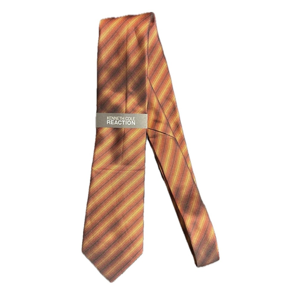 NWT. Kenneth Cole Reaction Striped Silk Tie. Rust, Brown Sheen.